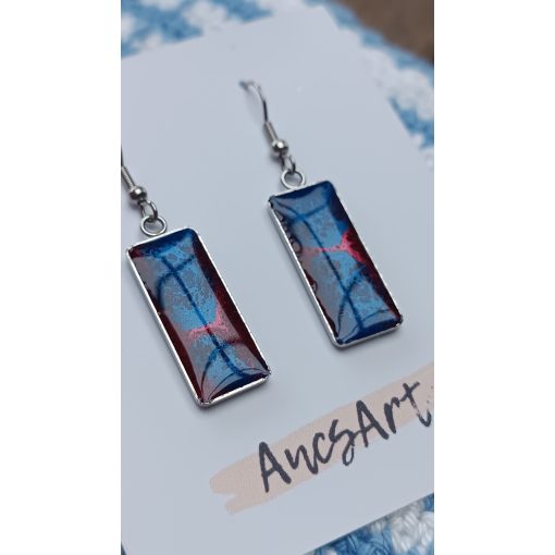 Batikolt mintázatú fülbevaló